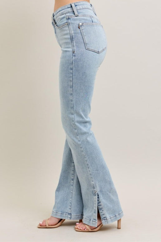 68d52efb-af58-4109-ad6c-dabb558b7304-Max