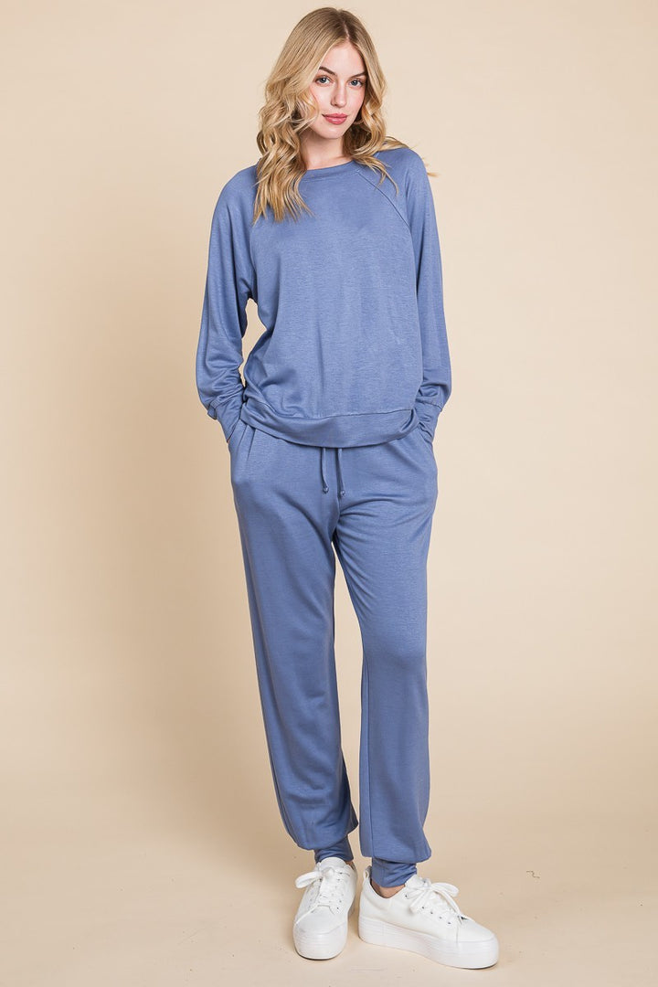 Super Lady Round Neck Raglan Sleeve Top and Pants Set