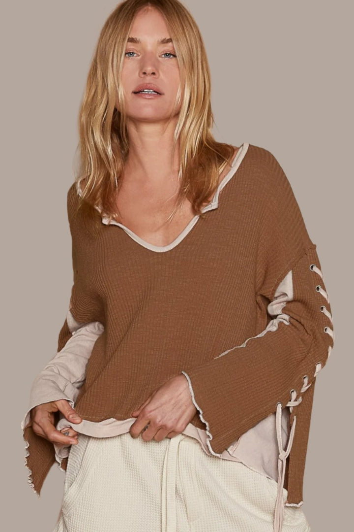 POL Lace-Up Sleeve Color Block Ribbed Knit Top In Milk Chocolate