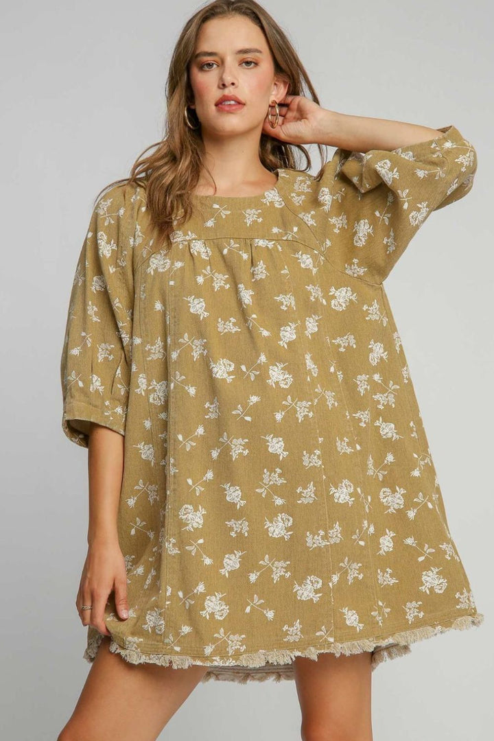 Umgee Raw Hem Floral Print Denim Dress In Mocha