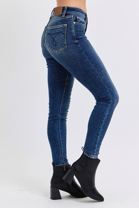 Judy Blue Kandis Mid-Rise Waist Skinny Jeans