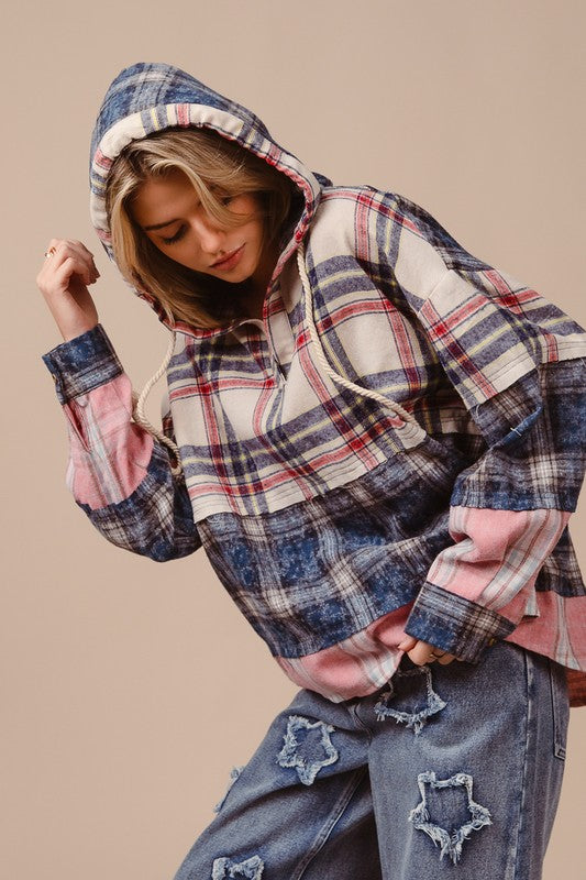 BiBi Drawstring Plaid Hoodie In Cream