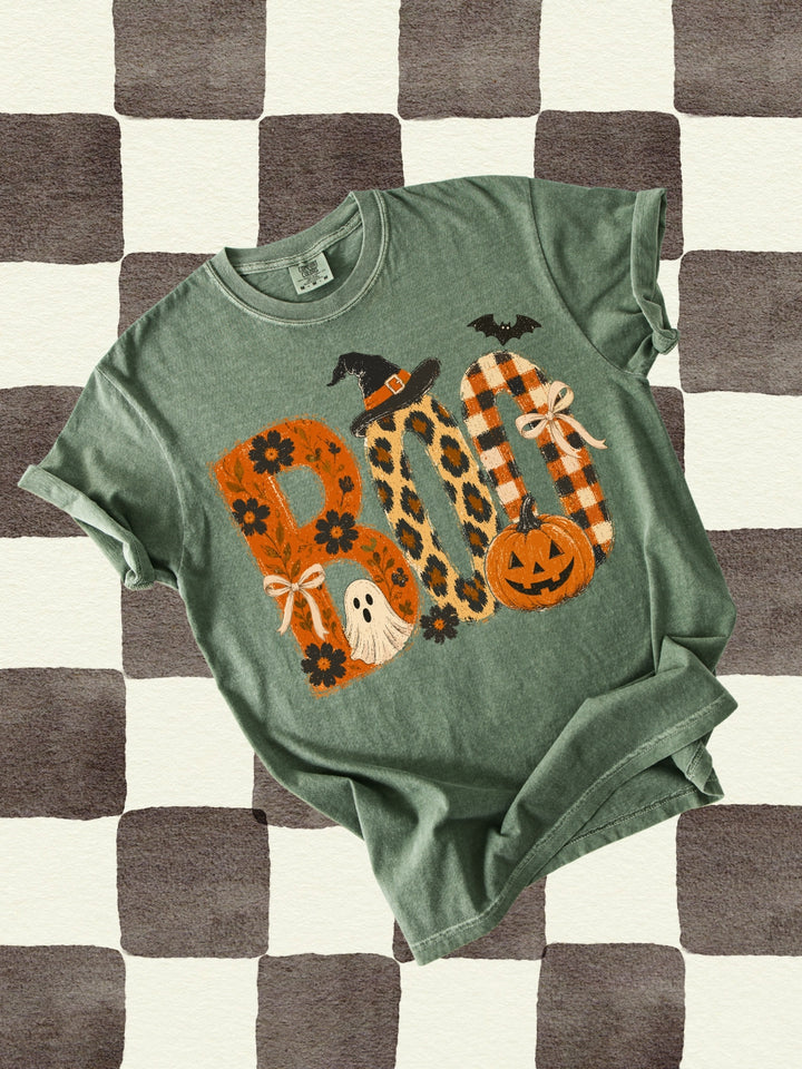 Retro Spooky Boo Halloween Comfort Colors Graphic Tee