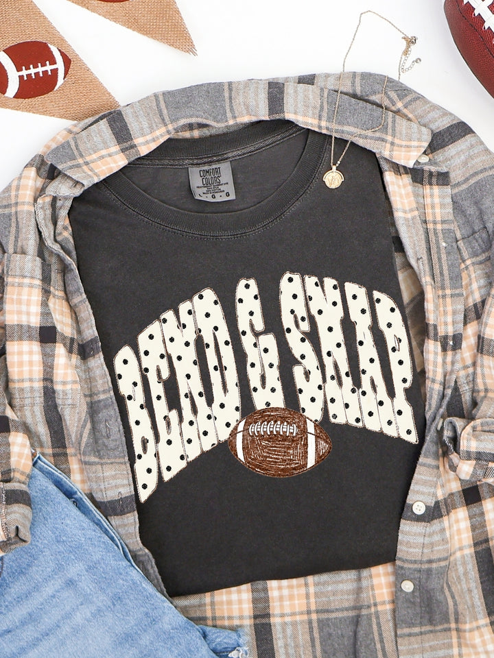 Retro Polka Dots Bend &amp; Snap Comfort Colors Graphic Tee