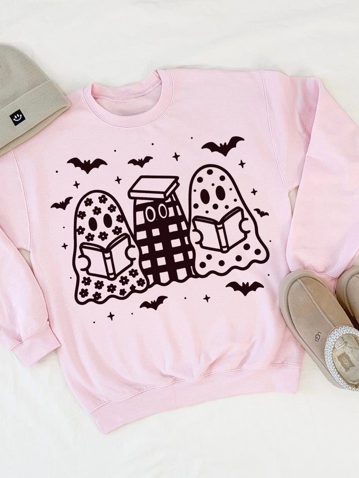 Retro Spooky Reading Graphic Crewneck Sweatshirt