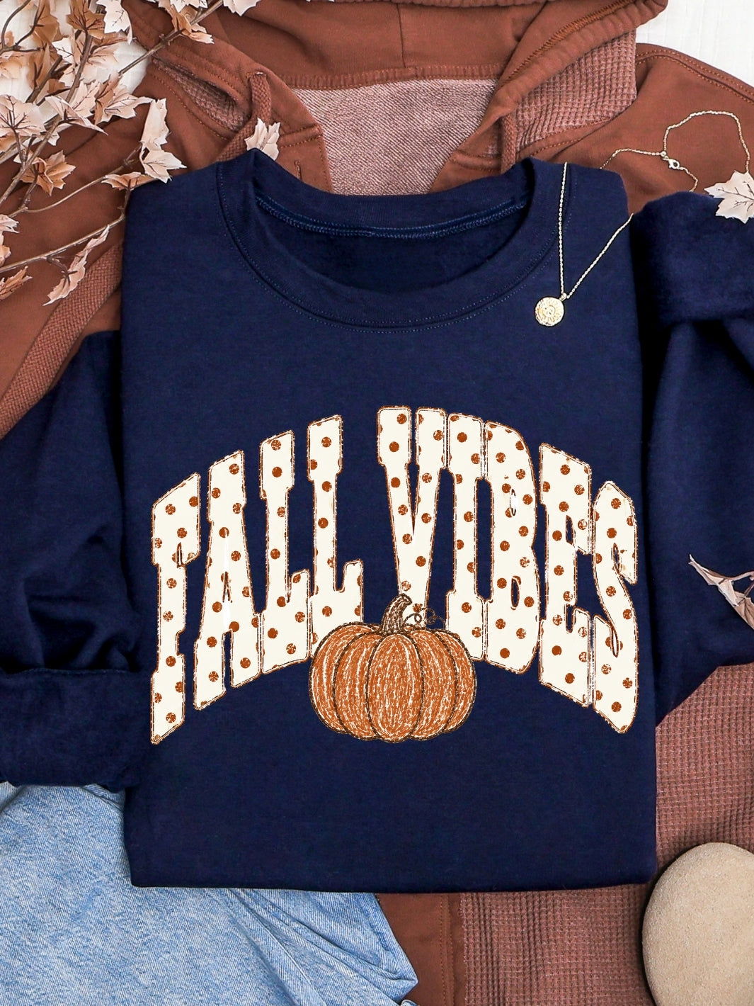 Retro Fall Vibes Polka Dots Pumpkin Graphic Crewneck Sweatshirt