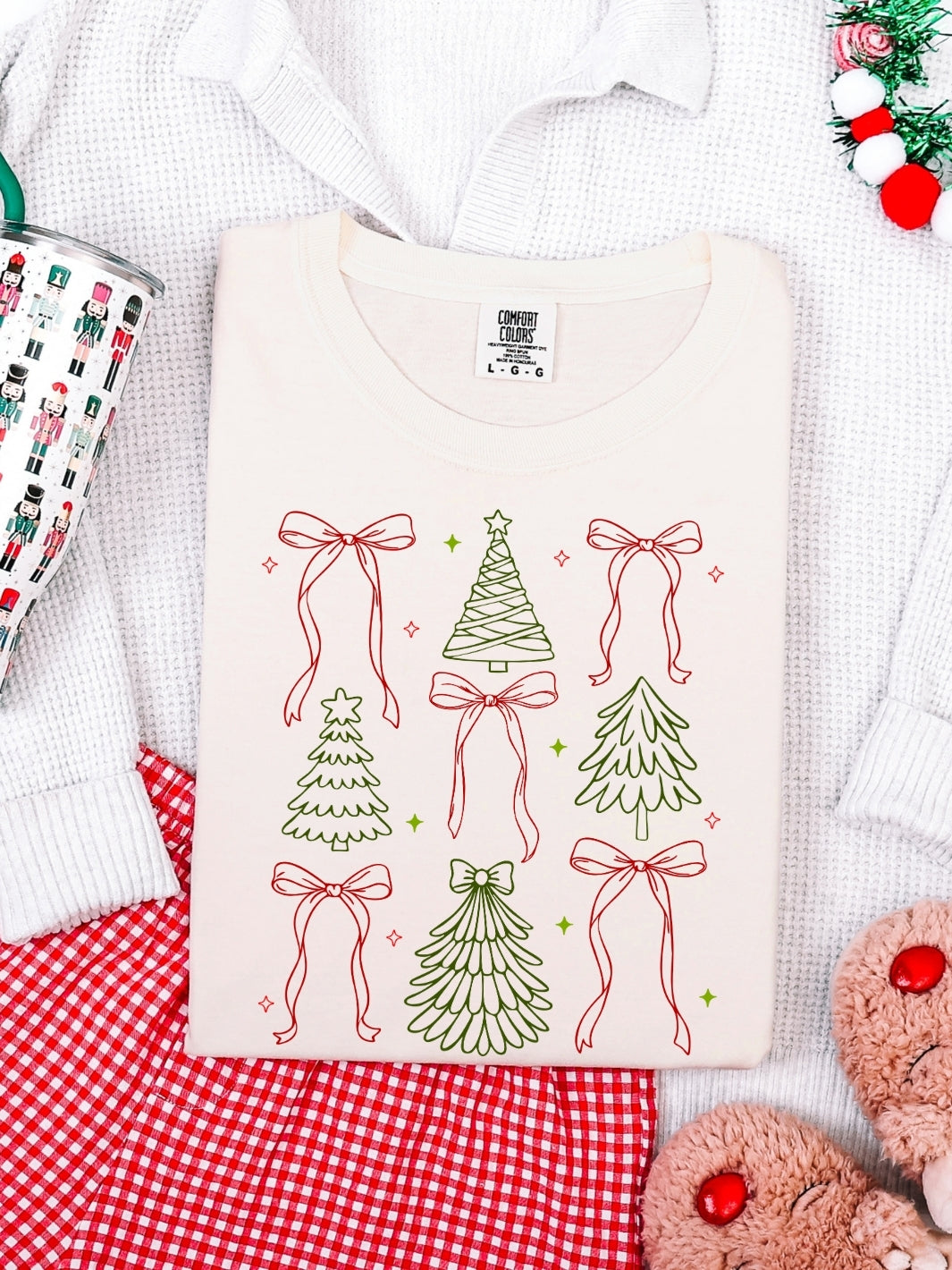 Comfort Colors Coquette Christmas Tree and Bows T-Shirt