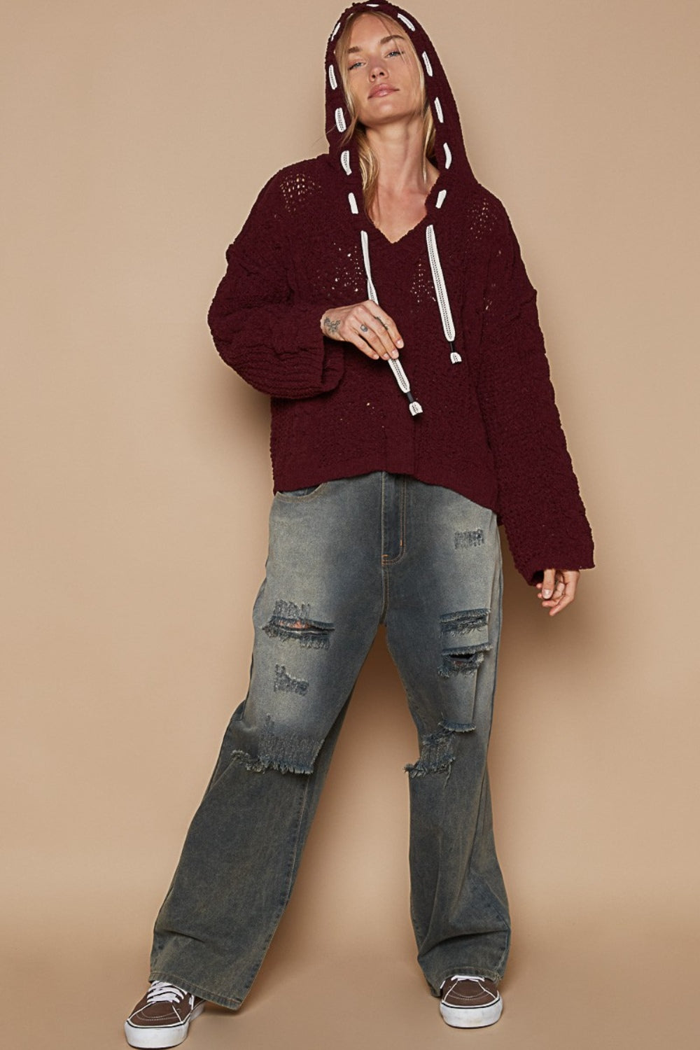 POL Cable Knit Hooded Chenille Sweater In Burgundy