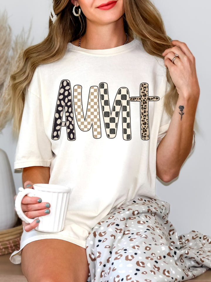 Comfort Colors Aunt Checkered Leopard Print T-Shirt