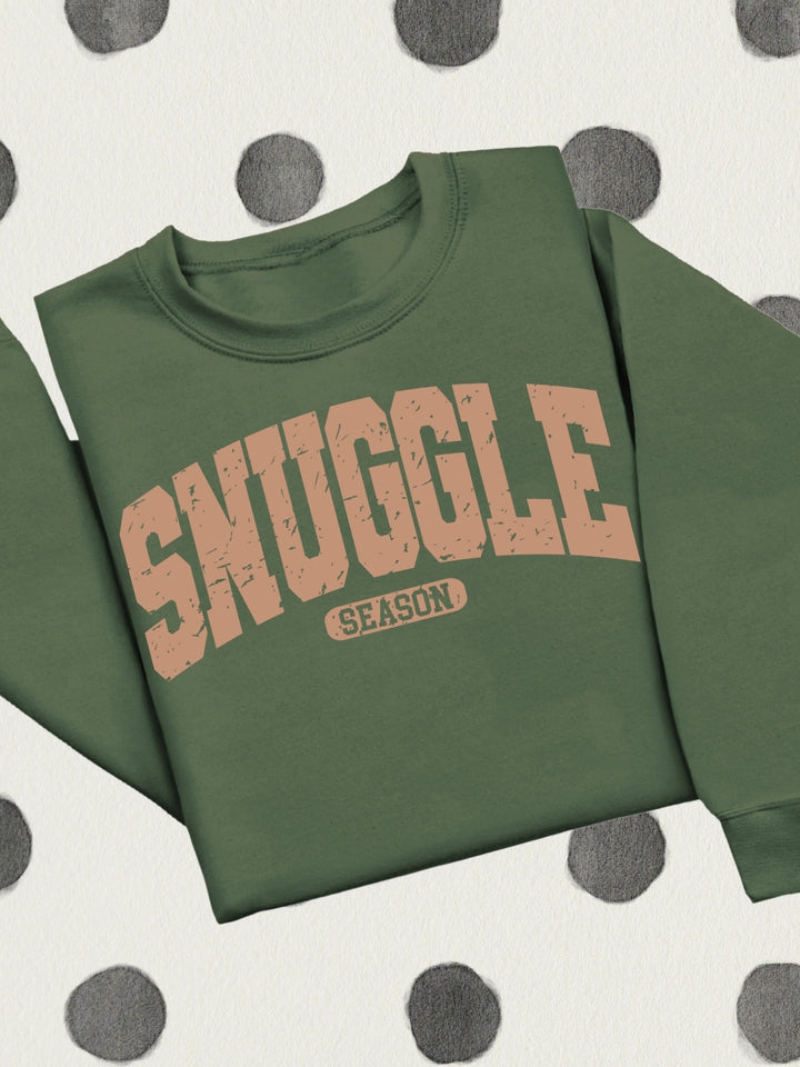 Retro Snuggle Season Distressed Graphic Crewneck Sweatshirt