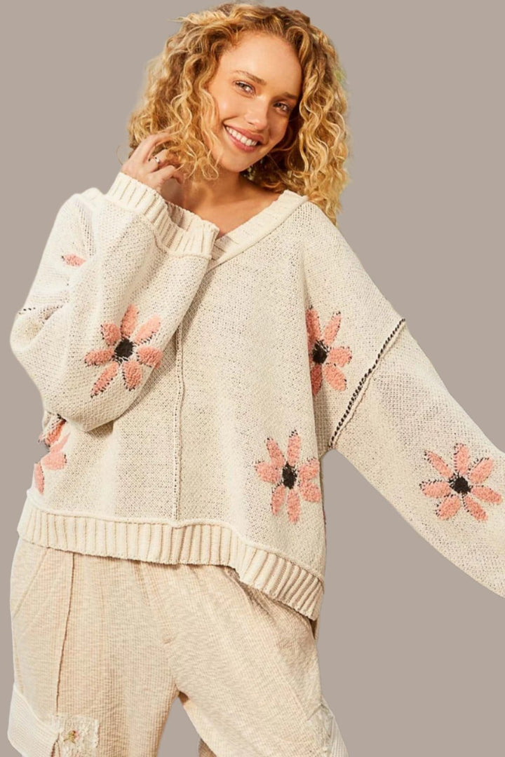 POL V-Neck Floral Pattern Chenille Sweater In Ivory