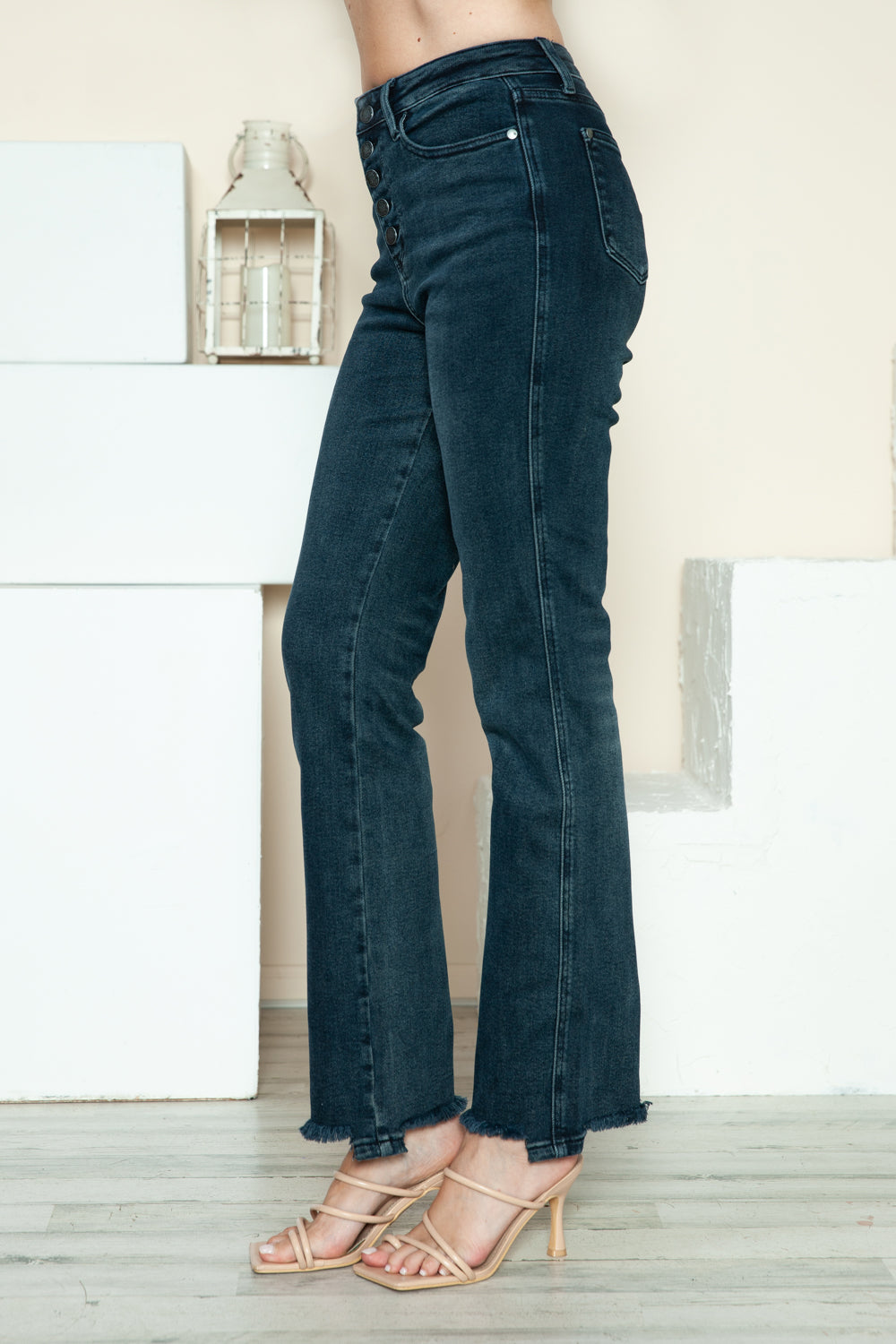 Judy Blue Ava Button Fly Hem Destroy Straight Jeans