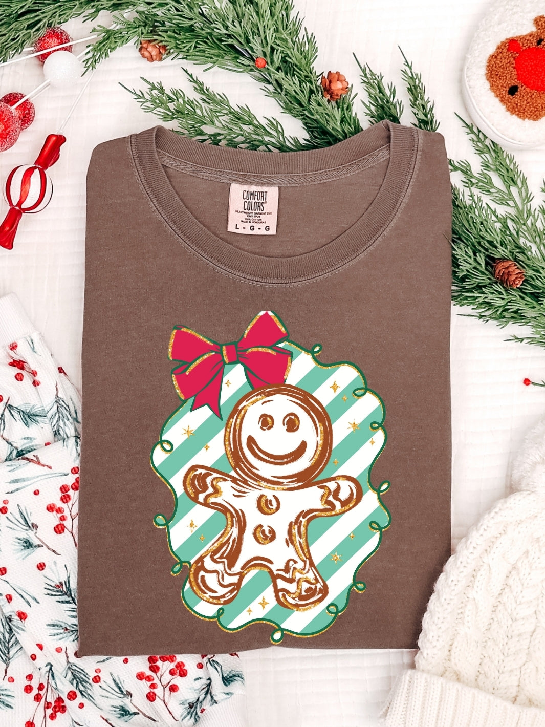 Comfort Colors Preppy Red Bow Gingerbread T-Shirt