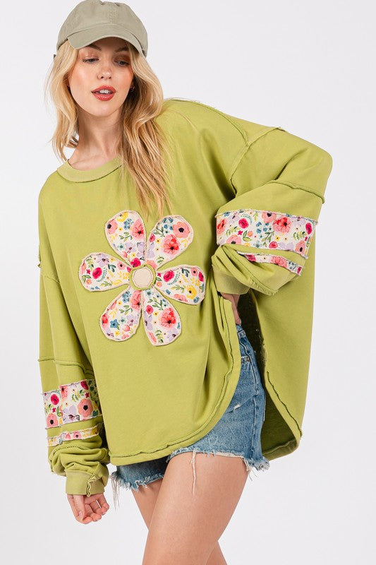 SAGE + FIG Daisy Patch Applique Sweatshirt In Green