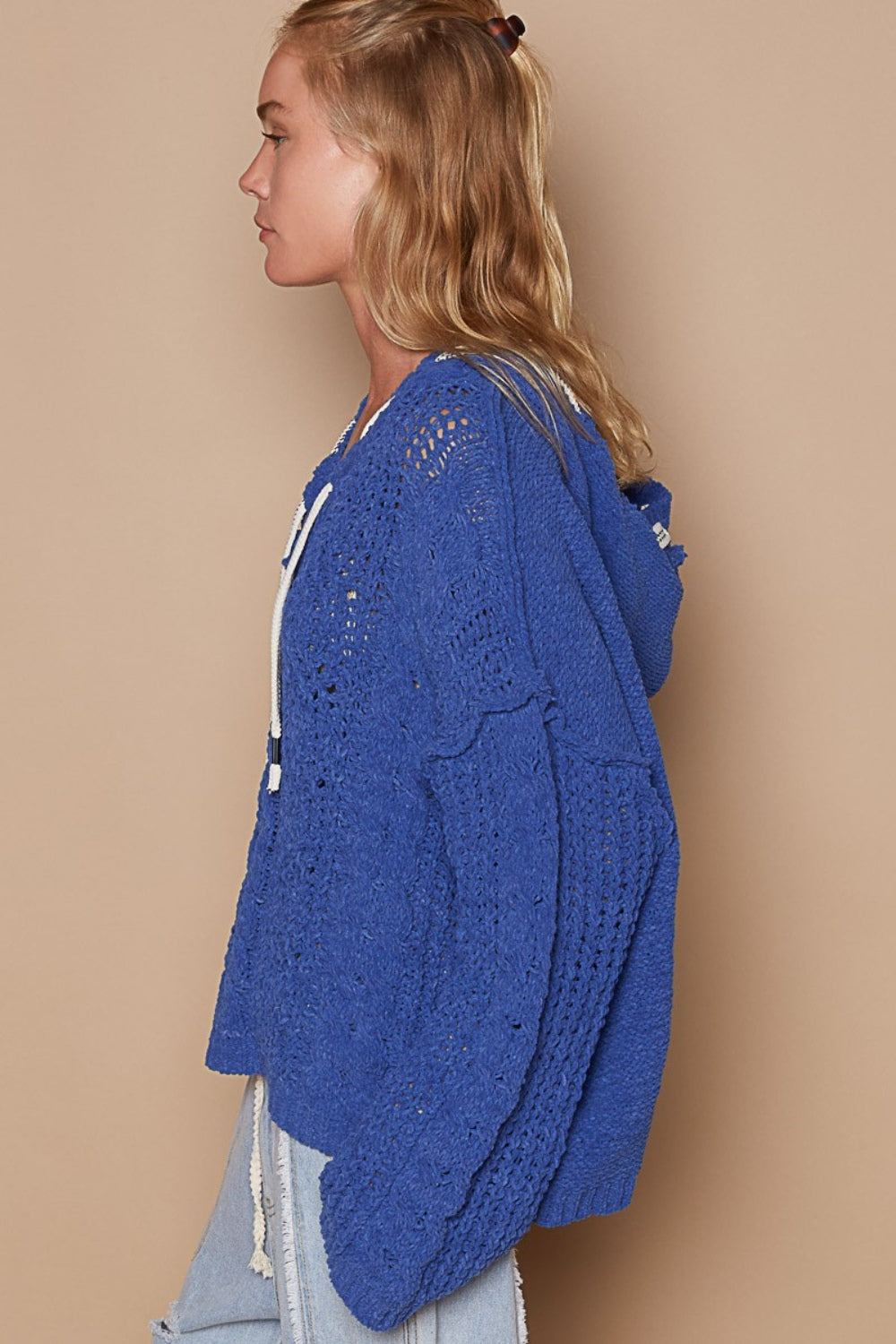 POL Cable Knit Hooded Chenille Sweater In Ultramarine