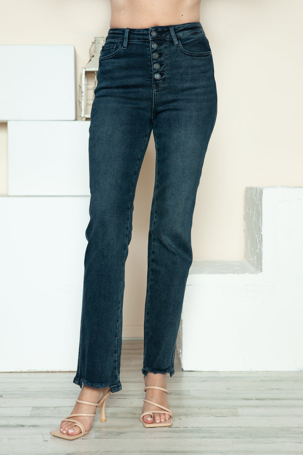 Judy Blue Ava Button Fly Hem Destroy Straight Jeans