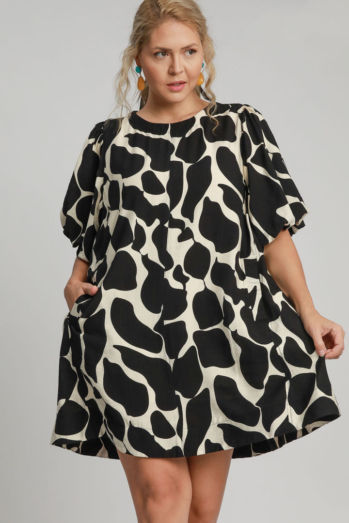 Umgee Abstract Print Puff Sleeve Dress In Black