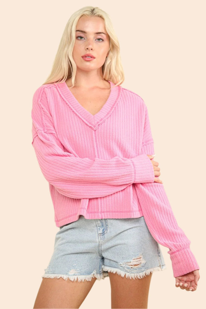 VERY J Exposed Seam V-Neck Ribbed Knit Top In Pink