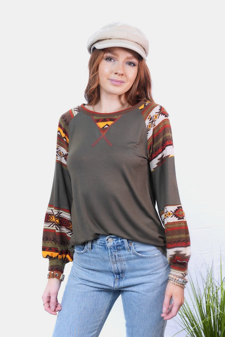 Geometric Round Neck Top In Olive