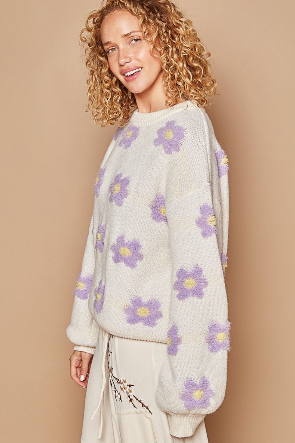 POL Daisy Pattern Drop Shoulder Sweater In Cream