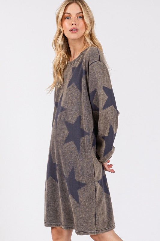 SAGE + FIG Washed Star Print Dress In Gray