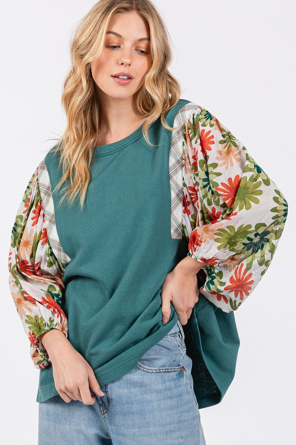 SAGE + FIG Printed Balloon Sleeve Contrast Top In Teal