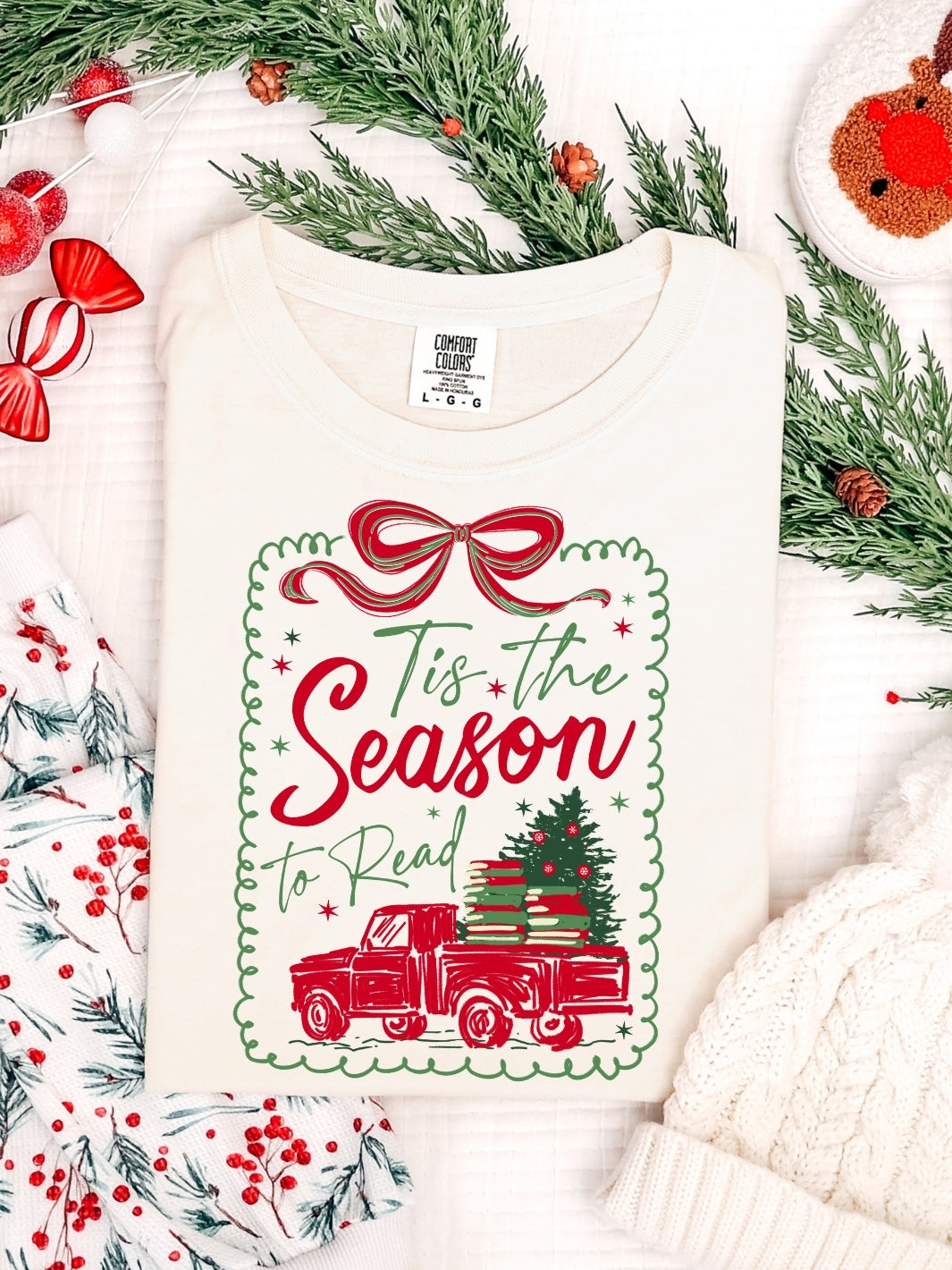 Comfort Colors Christmas Tis The Season To Read T-Shirt