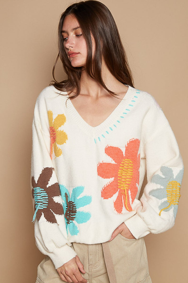 POL Flower Fringe Sweater In Ivory