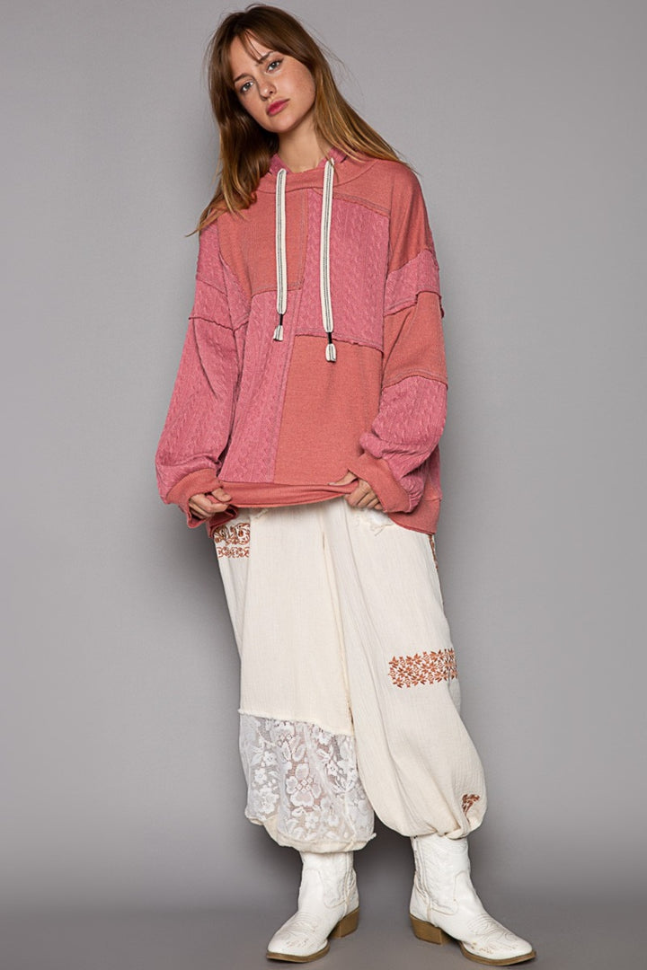 POL Exposed Seam Hooded Knit Top In Mauve