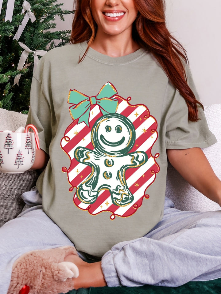 Comfort Colors Preppy Green Bow Gingerbread T-Shirt