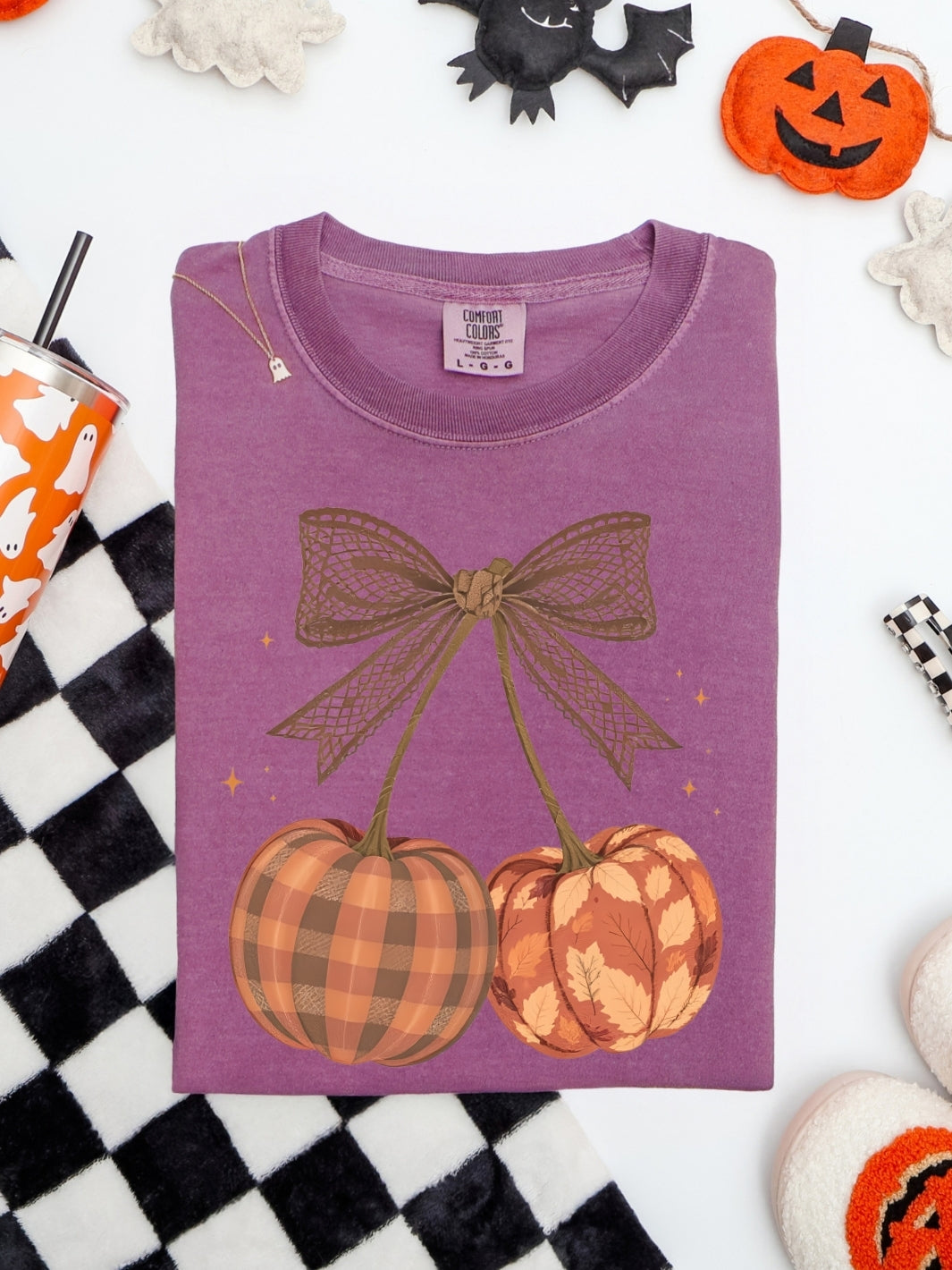 Comfort Colors Lace With Pumpkins T-Shirt
