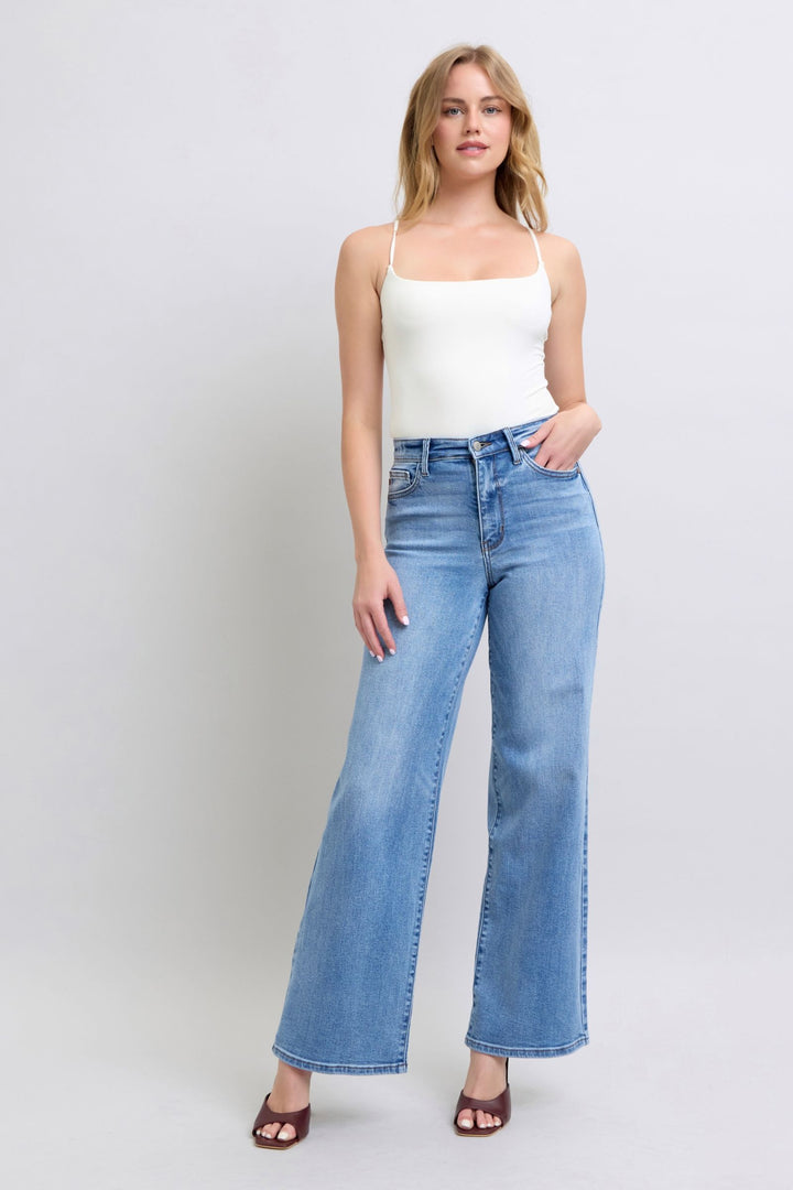 Judy Blue Howdy Wide Leg Jeans In Medium Wash