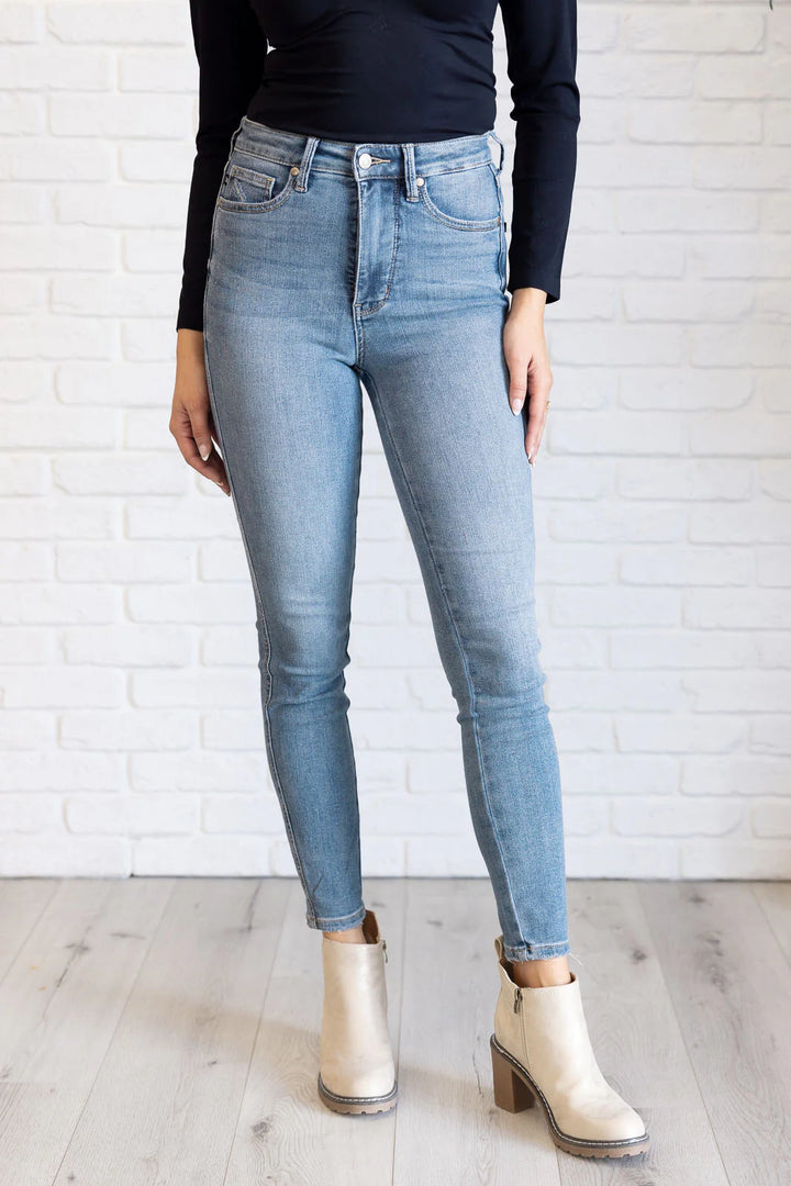 Judy Blue Justine High Rise Tummy Control Skinny Jeans