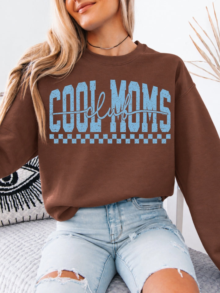 Retro Cool Moms Club Graphic Crewneck Sweatshirt