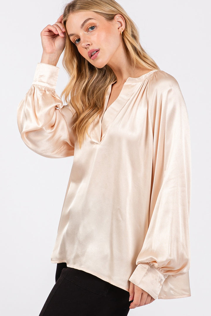 SAGE + FIG Notched Long Sleeve Top In Champagne