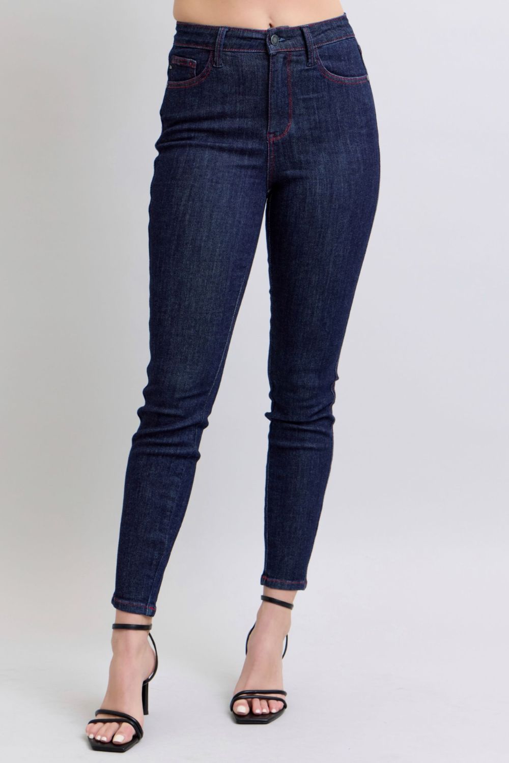 Judy Blue High Rise Heart Shaped Back Pockets Skinny Jeans