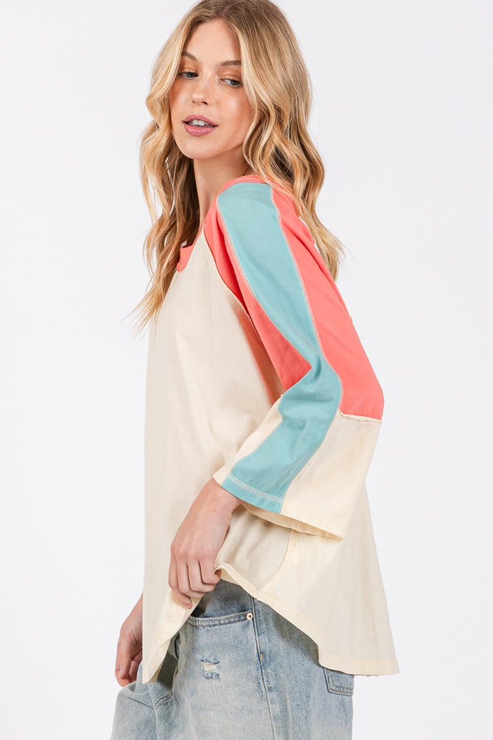 SAGE + FIG Color Block Curved Hem Top In Magnolia
