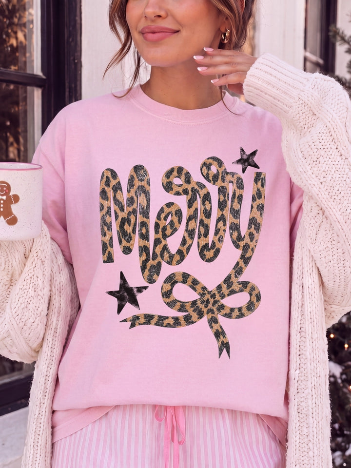 Merry Leopard Bow Festive Christmas Comfort Colors Graphic Tee