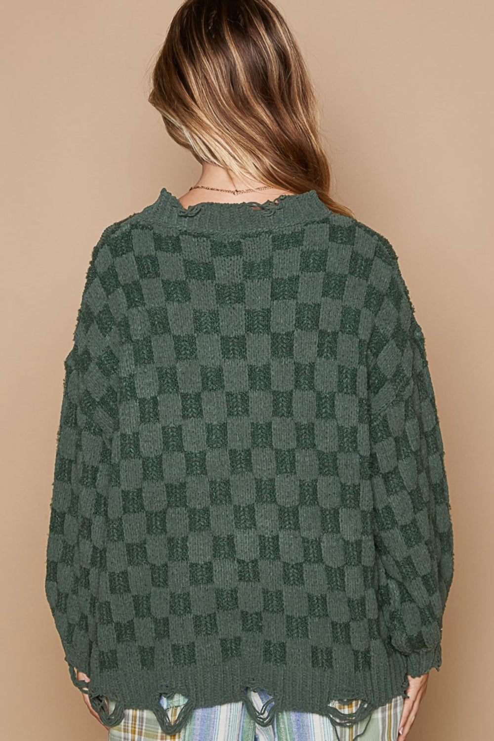 POL Checkered Distressed Edge Sweater In Forest Green