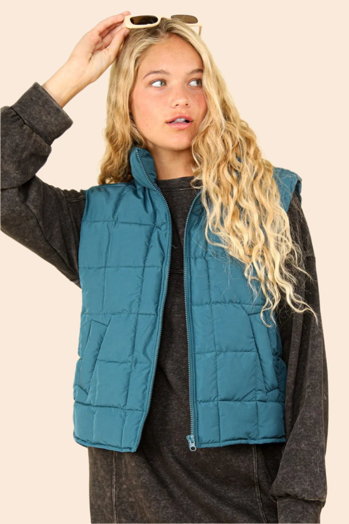 VERY J Zip Up Puffer Padded Warm Vest In Sea Foam