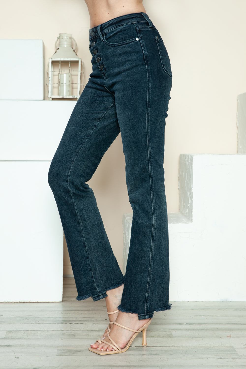 Judy Blue Ava Button Fly Hem Destroy Straight Jeans