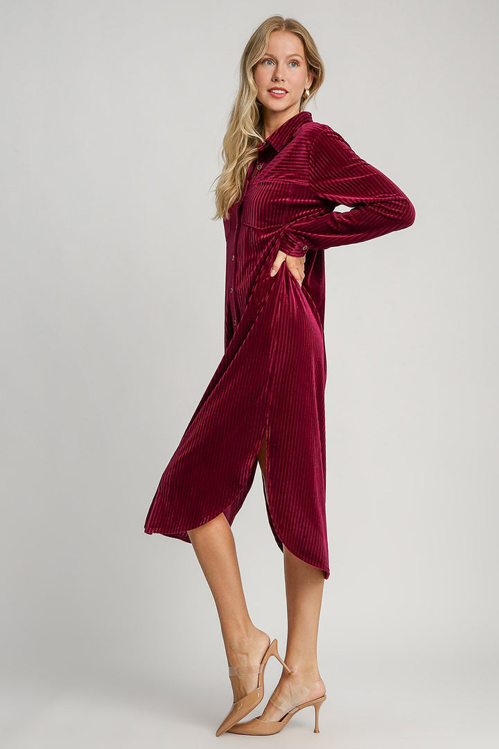 Umgee Texture Curved Shirt Dress In Burgundy