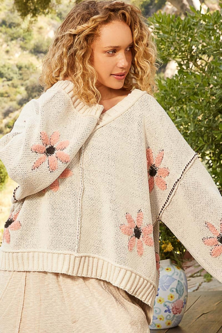 POL V-Neck Floral Pattern Chenille Sweater In Ivory