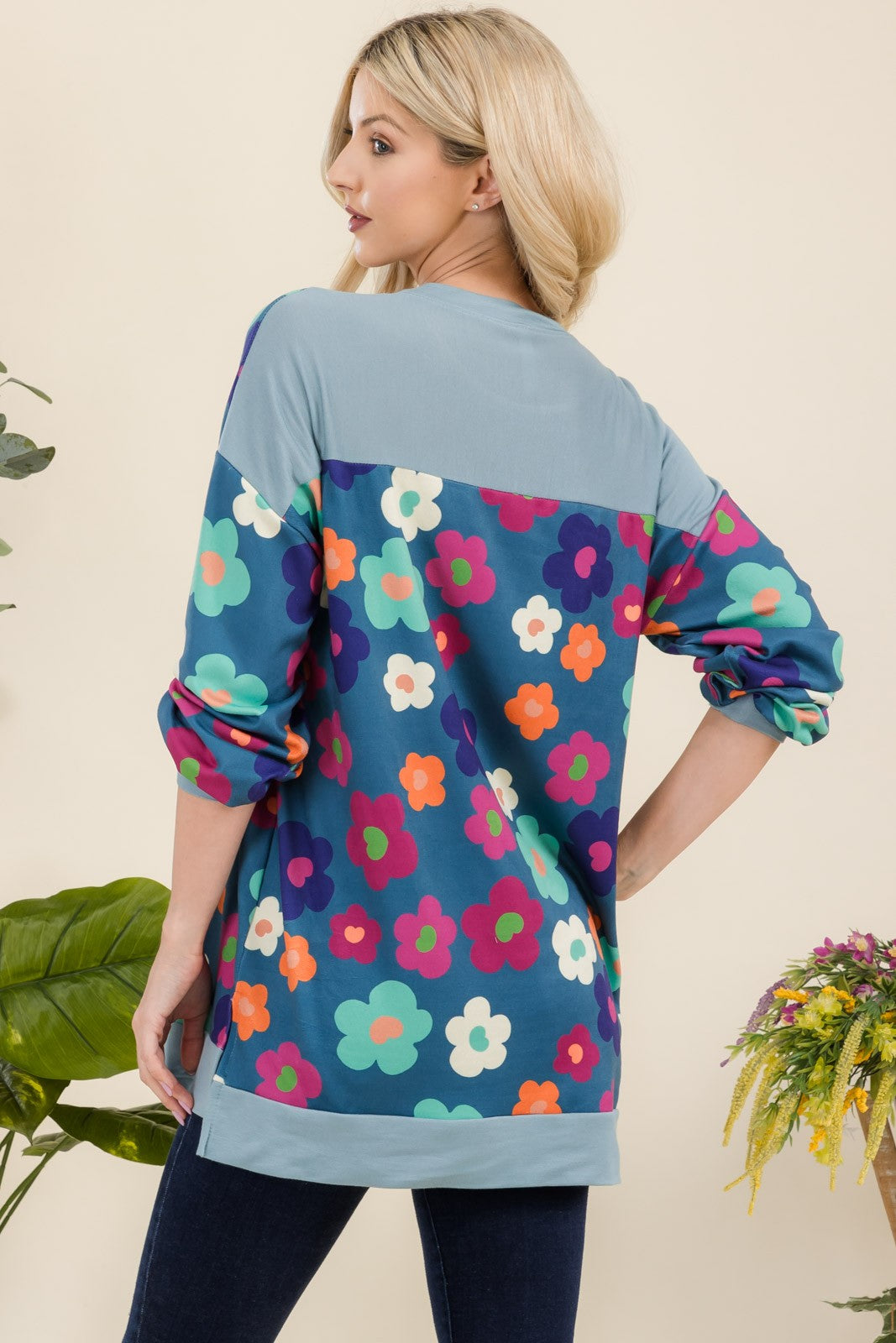 Celeste Side Slit Flower Print Top In Teal