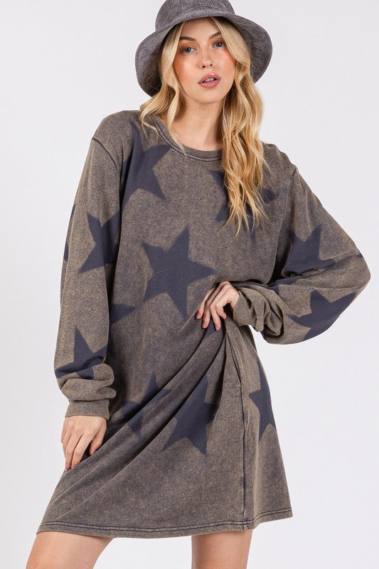 SAGE + FIG Washed Star Print Dress In Gray