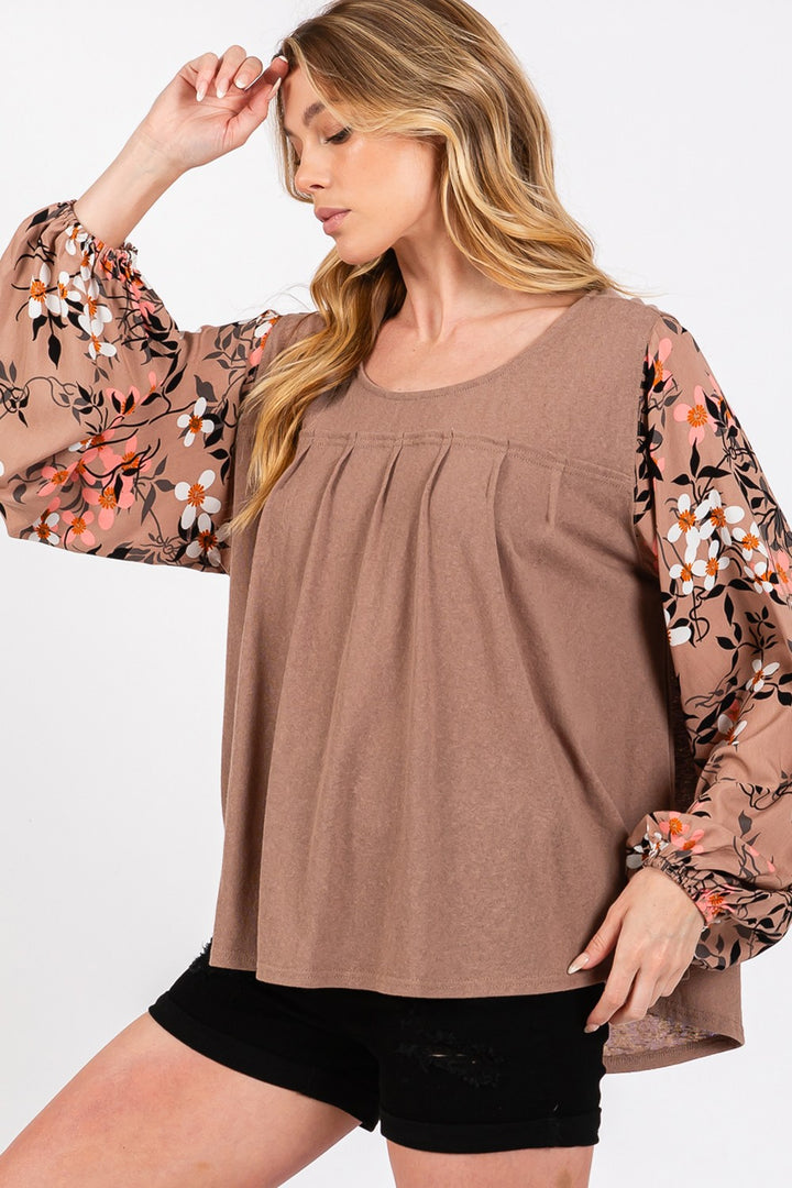 SAGE + FIG Floral Long Sleeve Front Pleated Detail Top In Brown