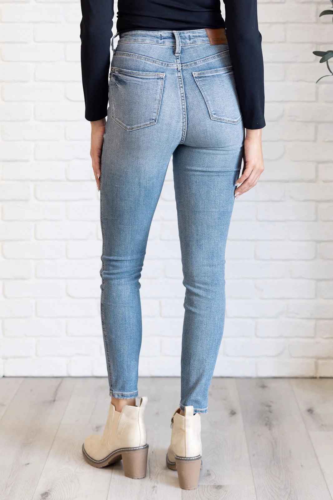 Judy Blue Justine High Rise Tummy Control Skinny Jeans