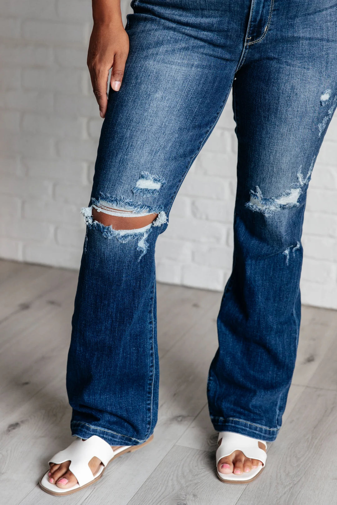 Judy Blue Mila Mid Rise Bootcut Jeans