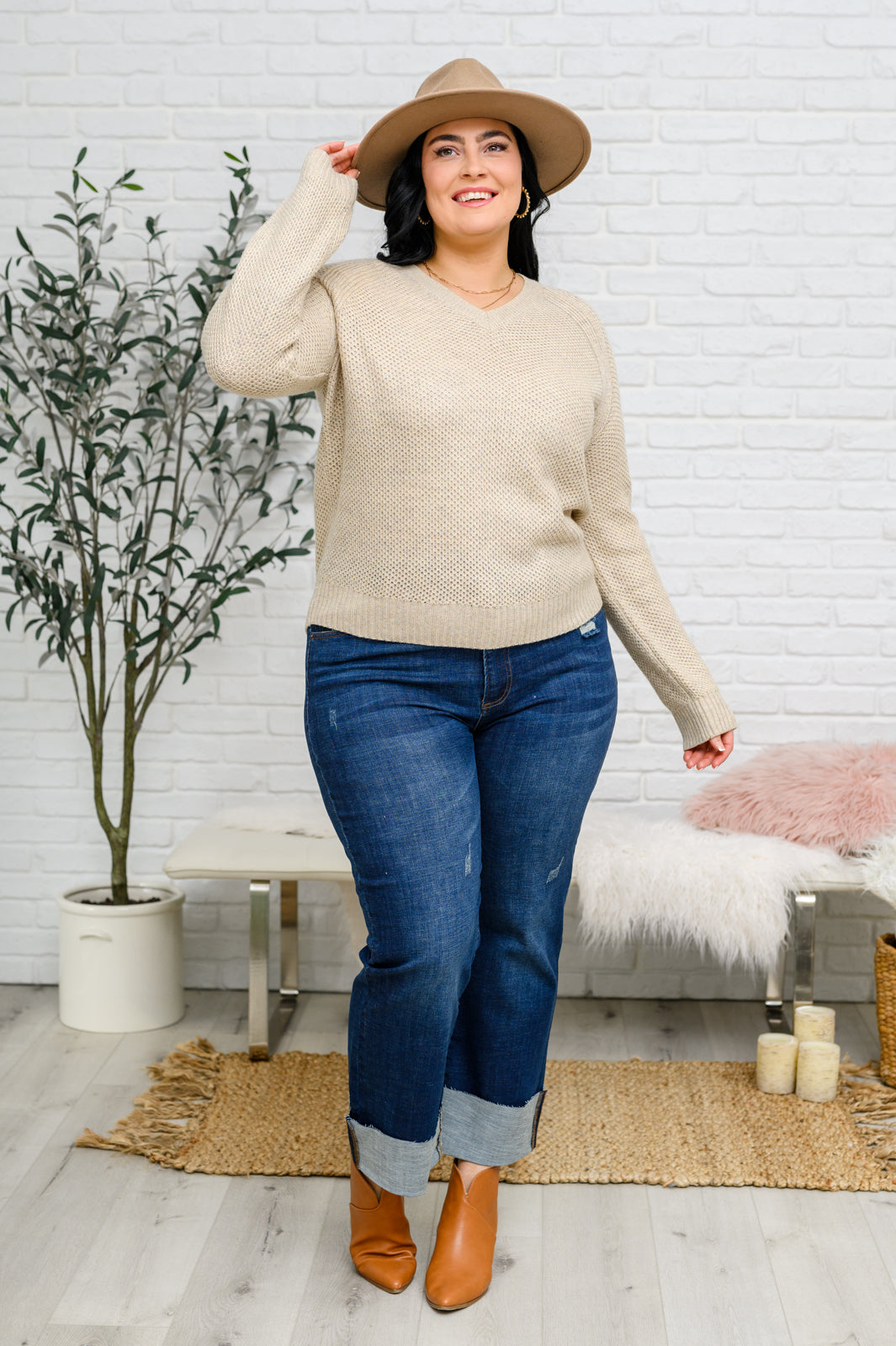 Chai Latte V-Neck Sweater in Oatmeal - AddiBray