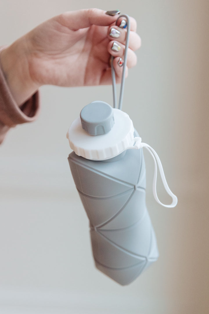 Collapsing Silicon Water Bottle in Diamond Gray